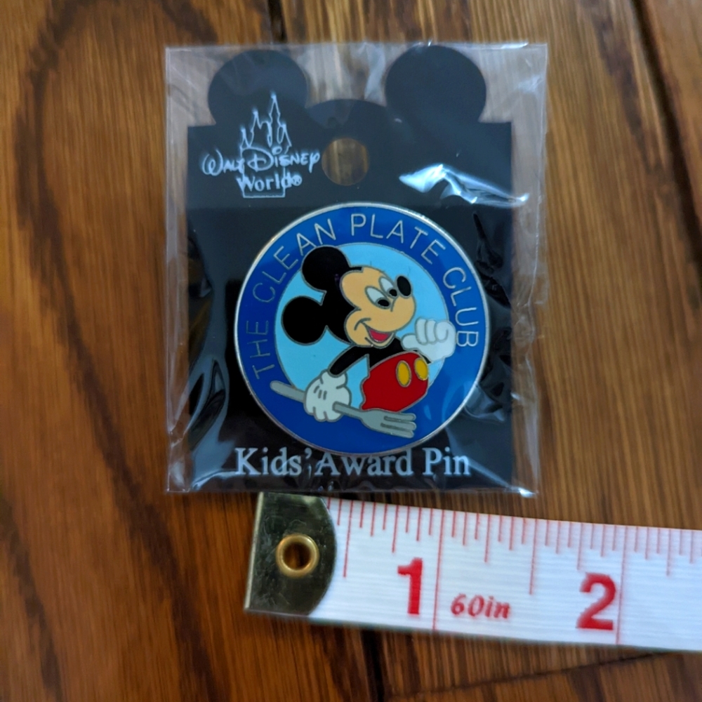 🆕NWT "Clean Plate Club" Disney Kids' Award Pin: Mickey 1.25" metal pin